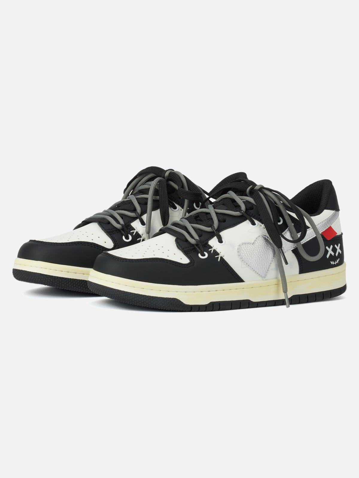 Concert Outfit High Street Love Sneakers Concert Outfit High Street Love Sneakers