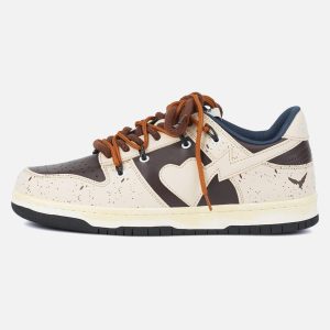 Concert Outfit High Street Love Sneakers