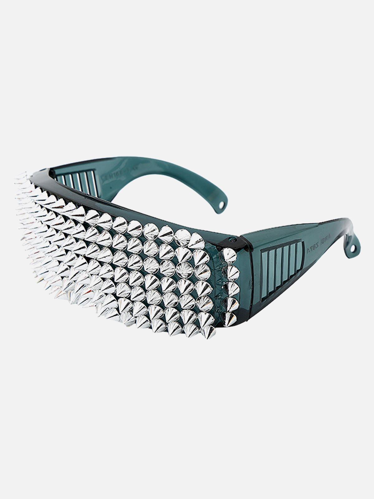 Concert Outfit Large Frame Outdoor Rivet Sunglasses Concert Outfit Large Frame Outdoor Rivet Sunglasses