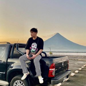 Concert Outfit Masked Gangster Portrait Printed T-Shirt