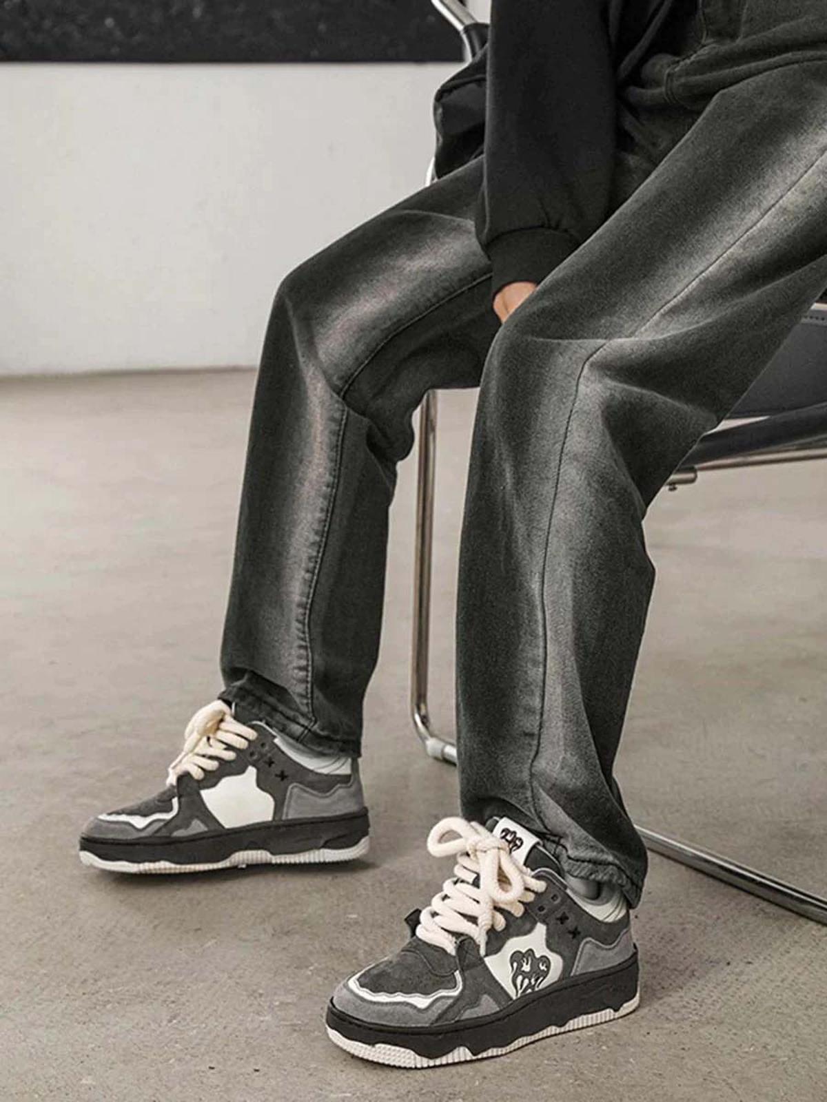 Concert Outfit Monochrome Shadowwave Heavy-Duty Street Sneakers Concert Outfit Monochrome Shadowwave Heavy-Duty Street Sneakers