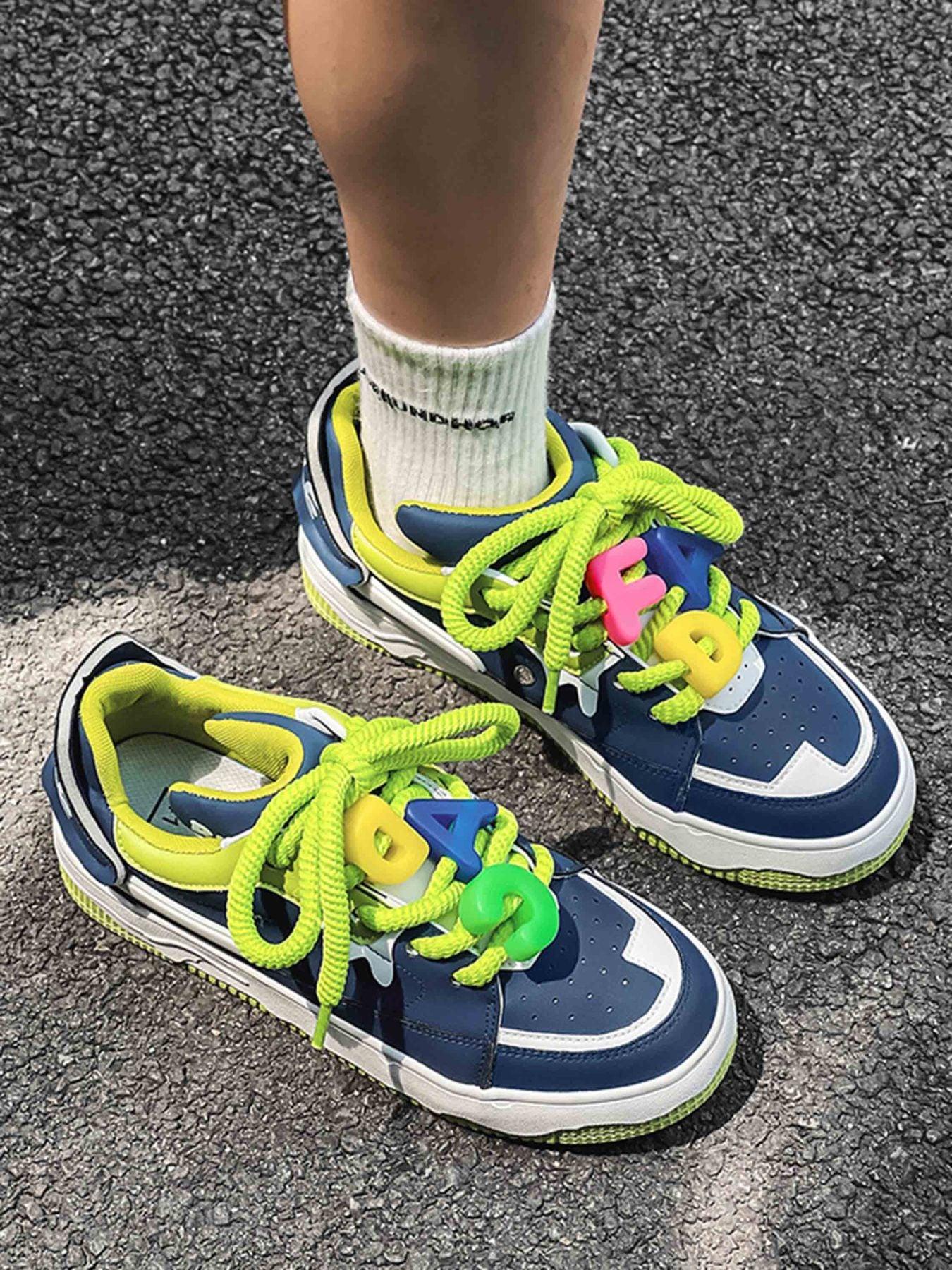 Concert Outfit Retro Casual Couple Sneakers Concert Outfit Retro Casual Couple Sneakers