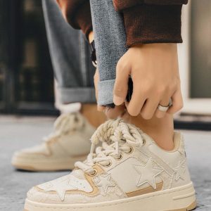 Concert Outfit Retro Casual Sneakers