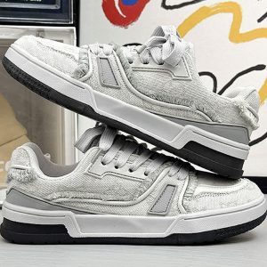 Concert Outfit Retro Denim Sneakers