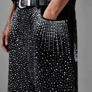 Concert Outfit Retro Washed Rhinestone Raw Edge Denim Shorts