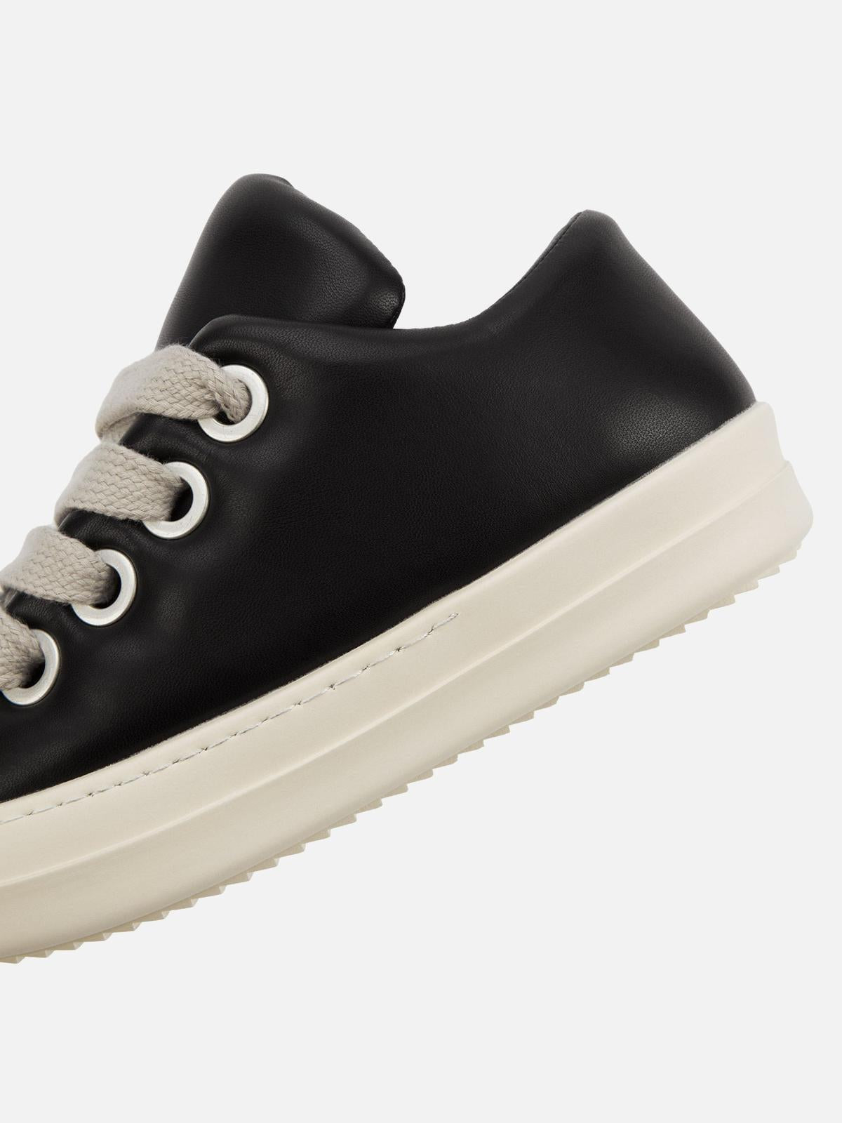 Concert Outfit Slip-On Bread Street Rap Sneakers Concert Outfit Slip-On Bread Street Rap Sneakers