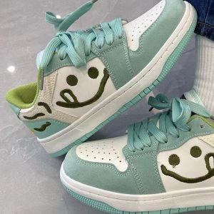 Concert Outfit Smiley Skateboarding Shoes