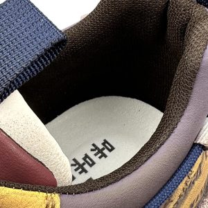 Concert Outfit Stitching Letter Tire Sole Platform Sneakers