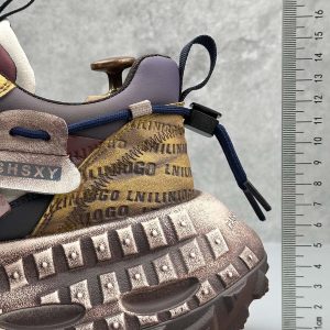 Concert Outfit Stitching Letter Tire Sole Platform Sneakers