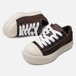 Concert Outfit Street Beard Split Hole Sneakers