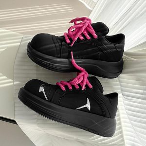 Concert Outfit Street Deconstructed Split Whisker Sneakers