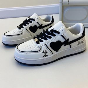 Concert Outfit Street Heart Skate Shoes