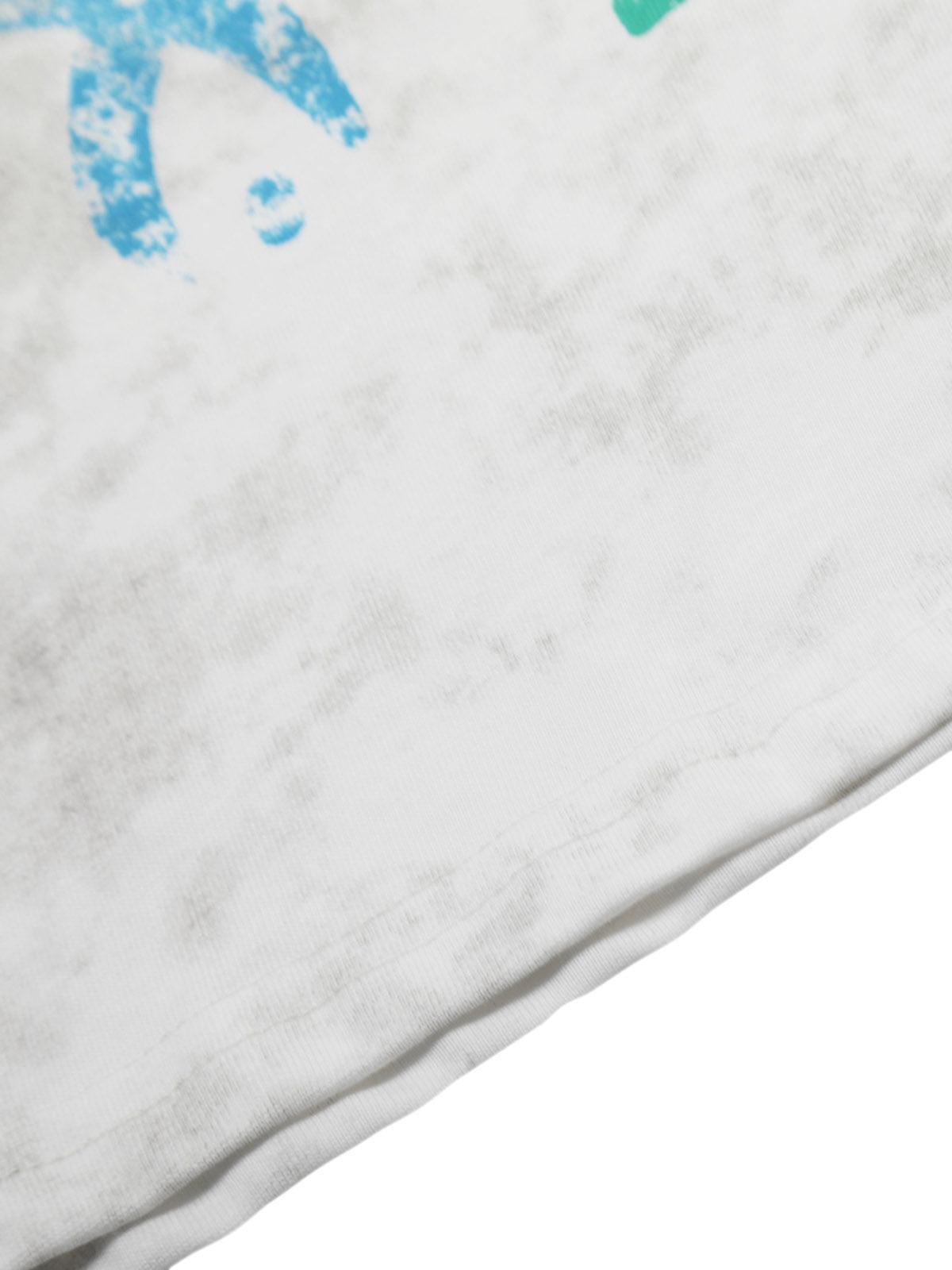 Concert Outfit Vibrant Graphic Print T-Shirt Concert Outfit Vibrant Graphic Print T-Shirt