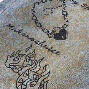 Concert Outfit Vintage Ripped Graffiti Jeans