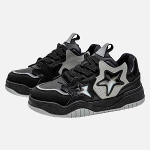 Concert Outfit Vintage Star Sneakers