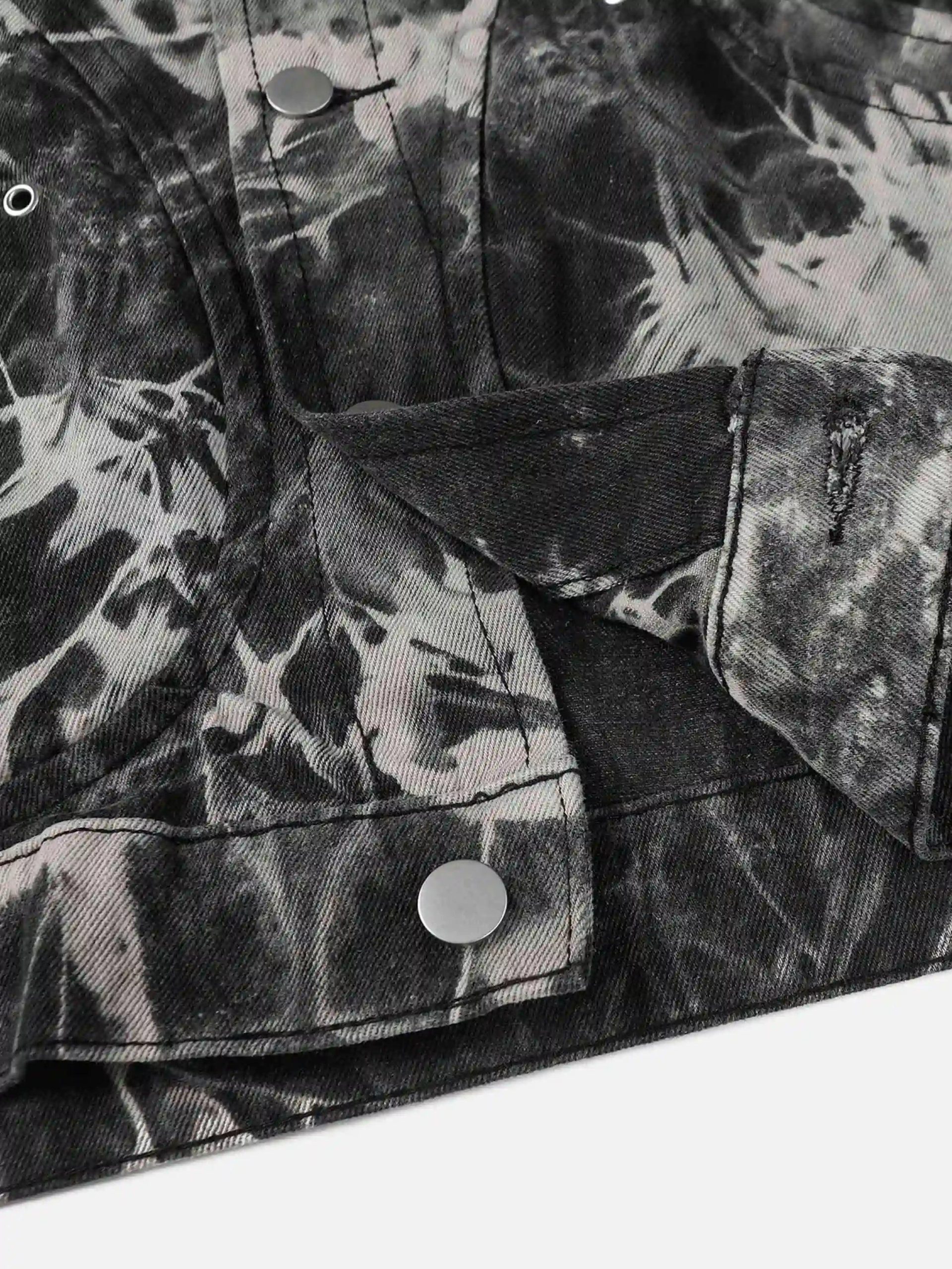 Concert Outfit Vintage Tie-Dye Denim Jacket Concert Outfit Vintage Tie-Dye Denim Jacket